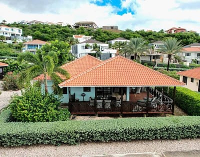 Beachvilla 12, Blue Bay Resort